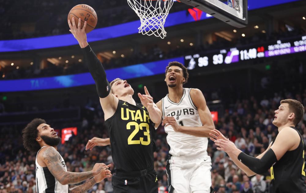 C罗几乎是 C罗几乎是